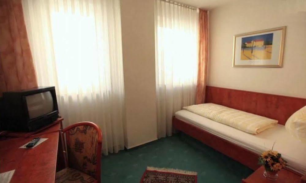 Hotel Hansa Offenbach am Main Kültér fotó